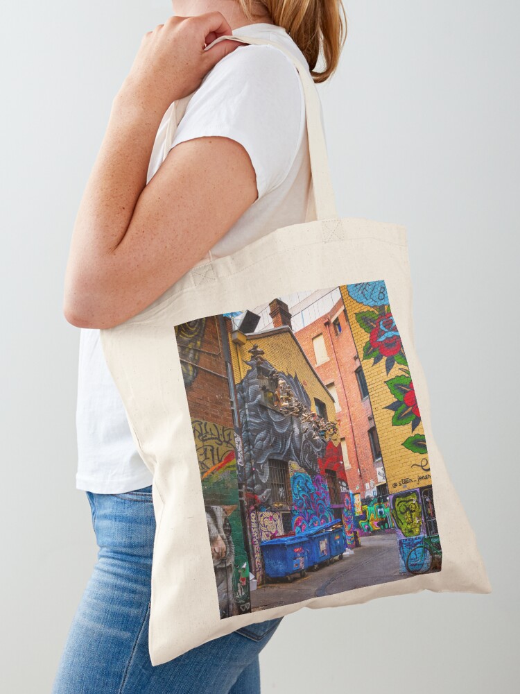 Melbourne Street Art Tote Bag  - đánh giá và giá Street Fashion Melbourne