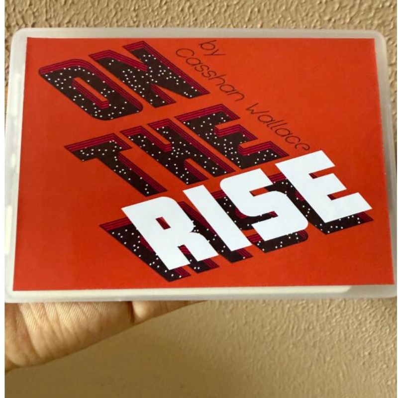 On The Rise By Casshan W Gimmi - đánh giá và giá Street Fashion Blog